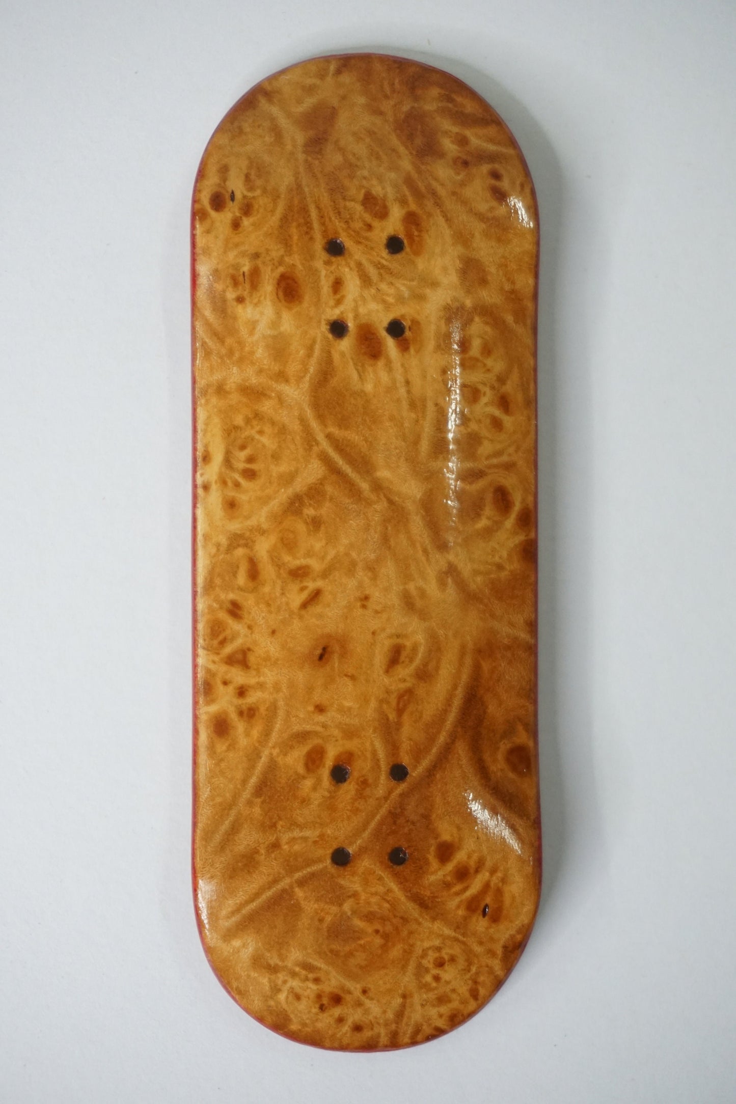 Univerque Fingerboard Deck - TraWoo Maple Root 006 - hc_wb43_w34, symmetrical