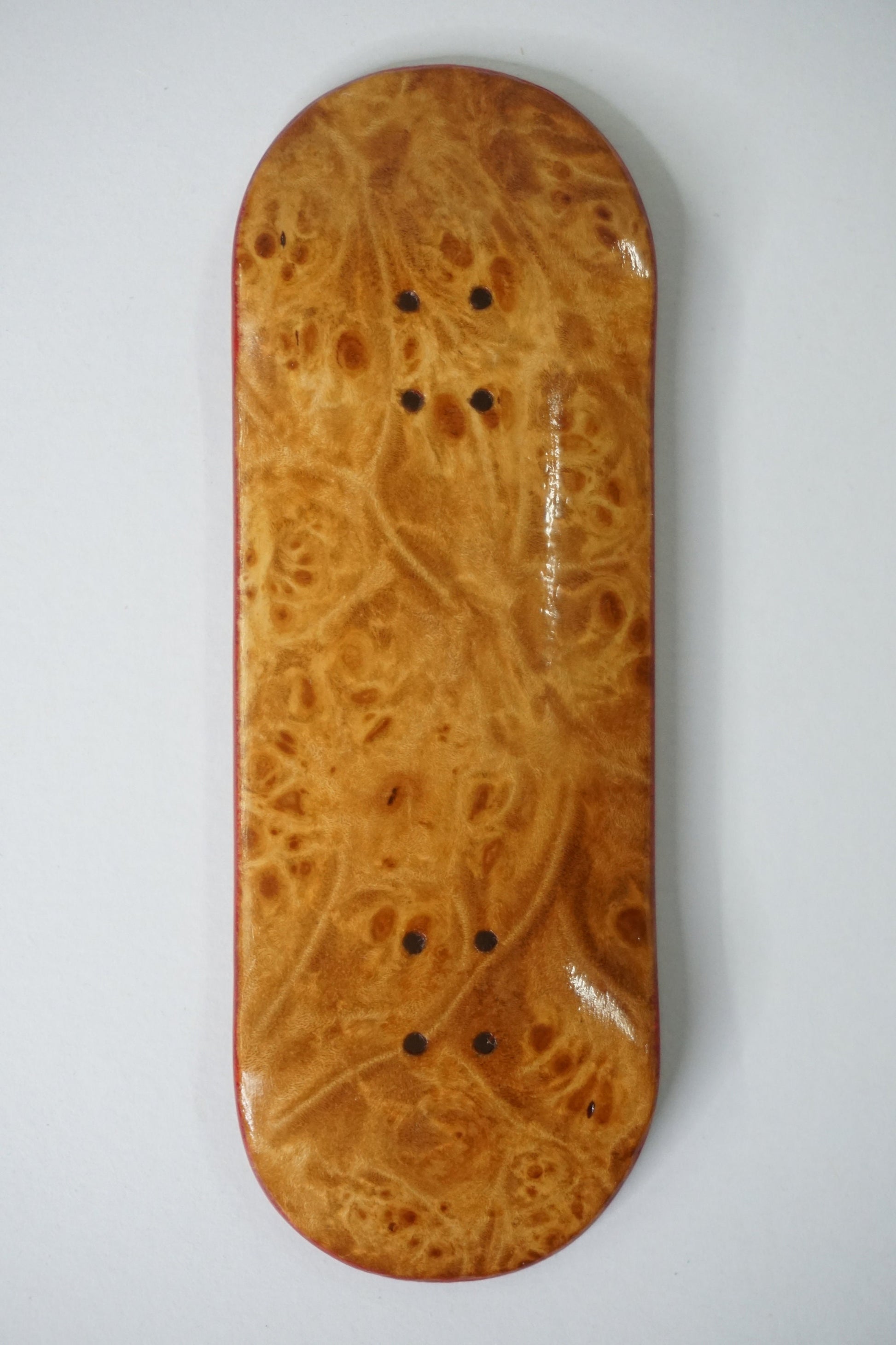 Univerque Fingerboard Deck - TraWoo Maple Root 006 - hc_wb43_w34, symmetrical