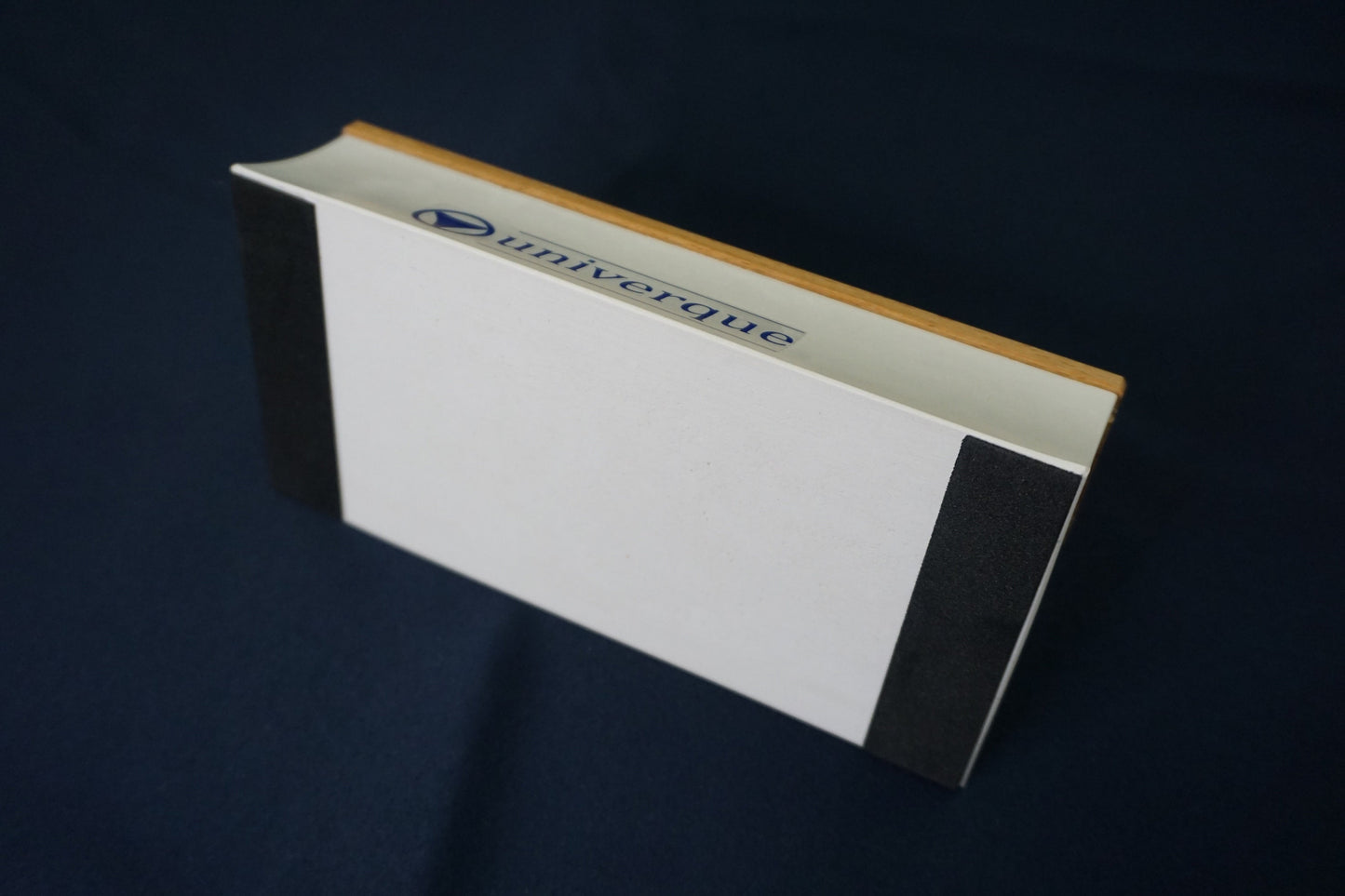 Univerque "Bentch" bench