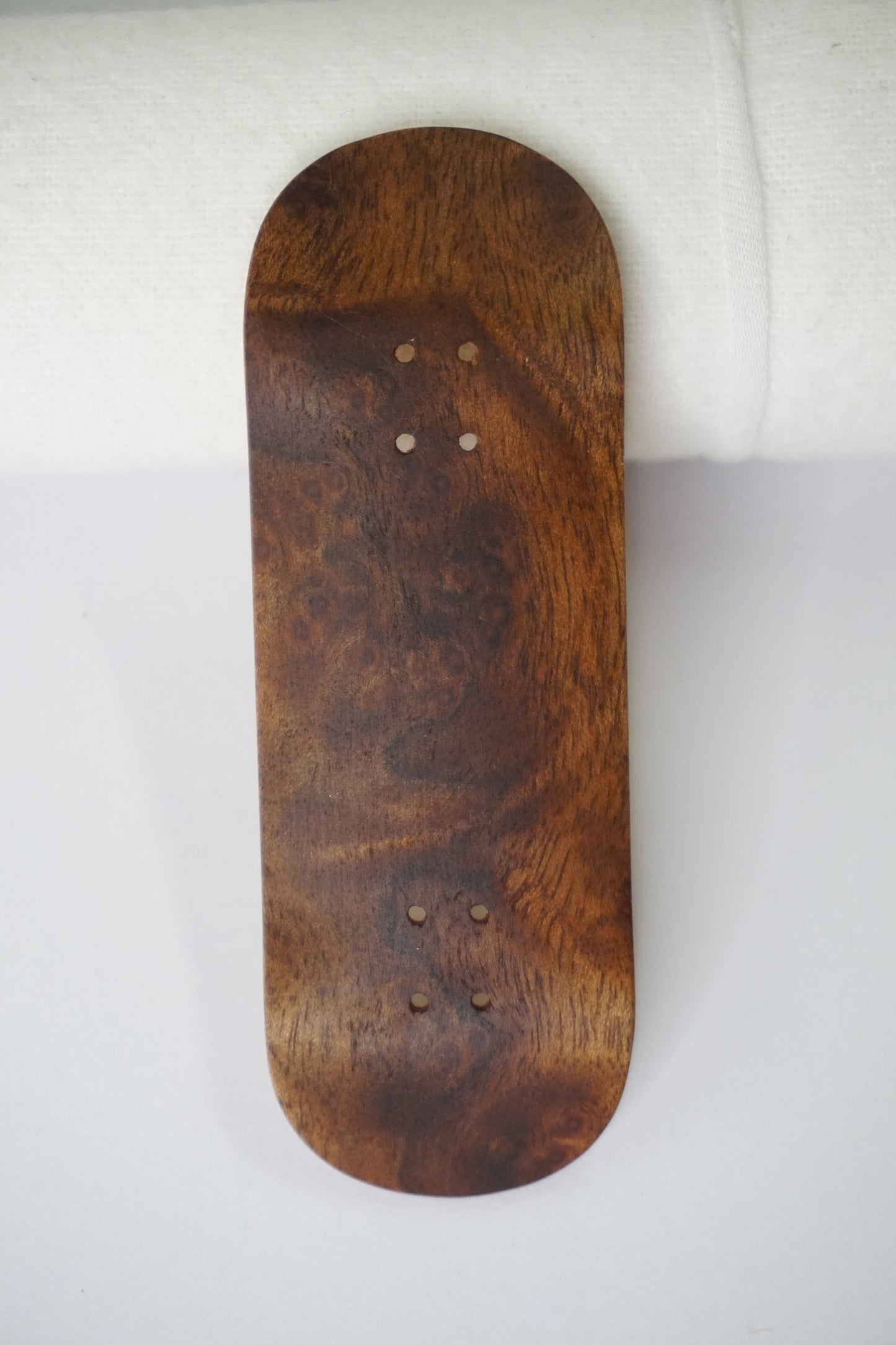 Univerque Fingerboard Deck - TraWoo Camphor Root 006 - mc_wb43_w34, symmetrical
