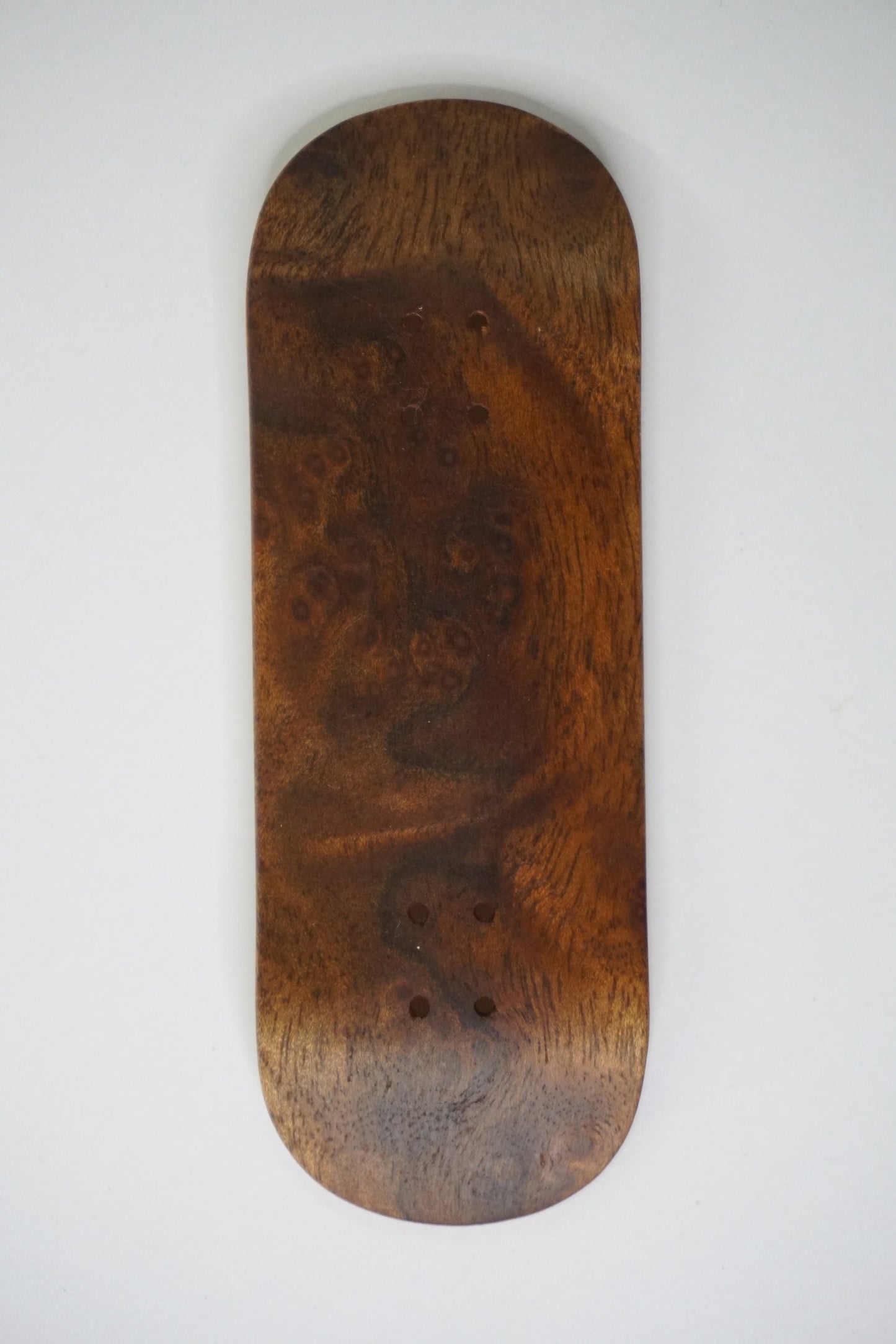 Univerque Fingerboard Deck - TraWoo Camphor Root 006 - mc_wb43_w34, symmetrical