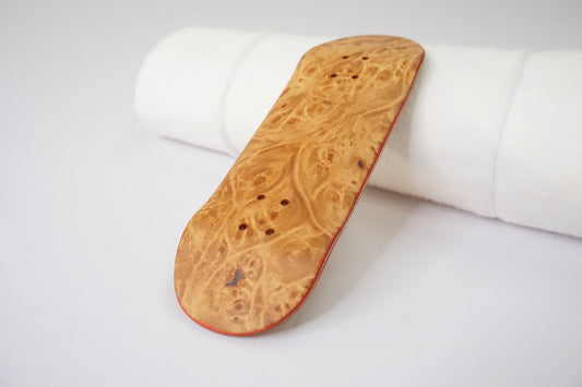 Univerque Fingerboard Deck - TraWoo SE Maple Root 002 - mc_wb43_w32, symmetrical