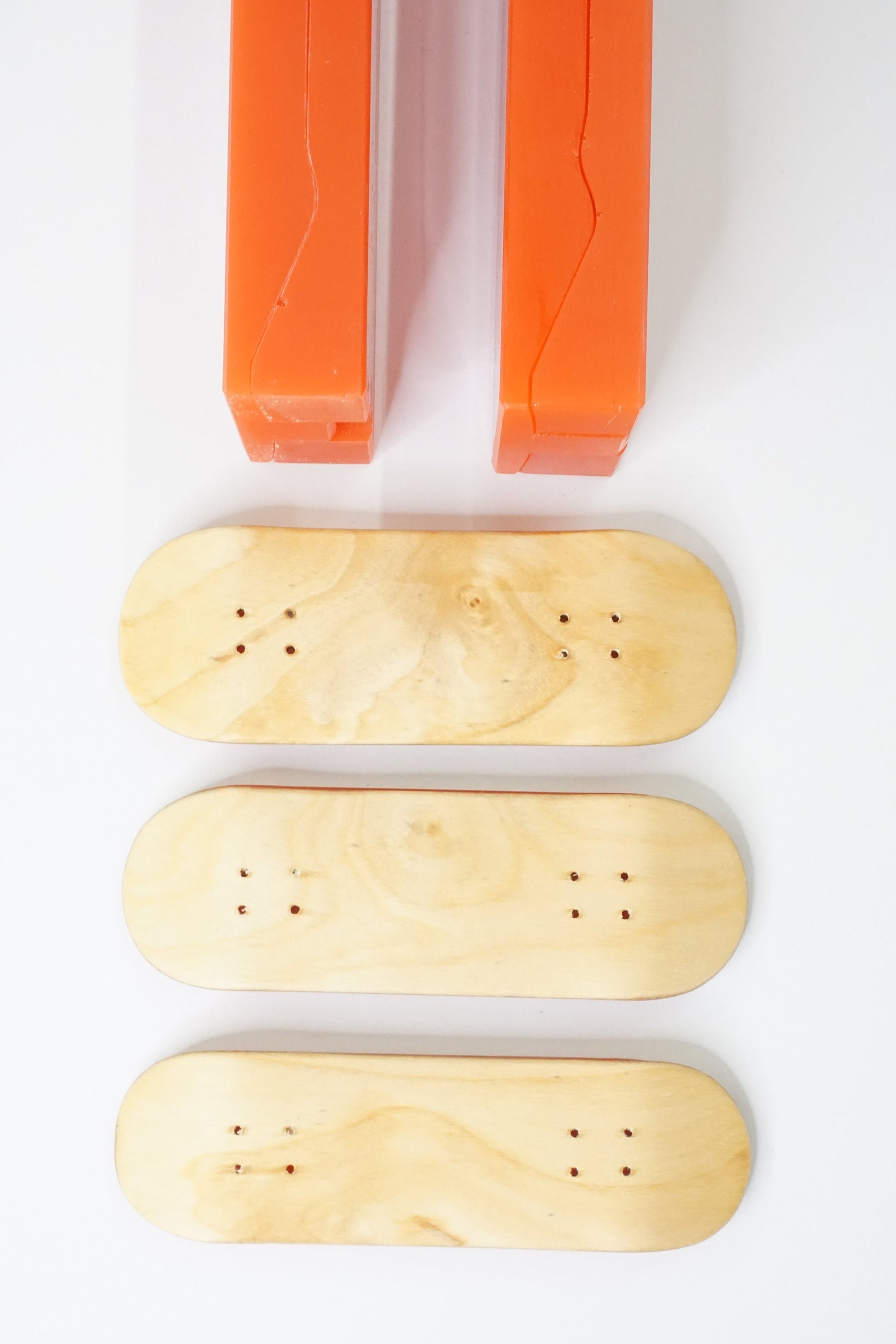 Univerque Fingerboard Template - wheelbase 43mm