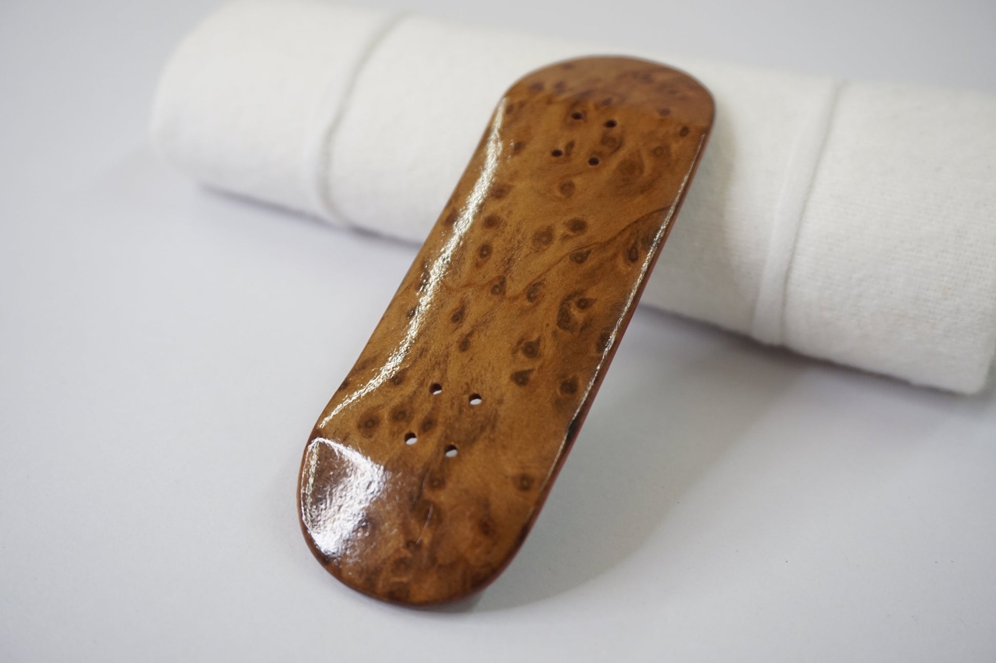 Univerque Fingerboard Deck - TraWoo Vavona Root 001 - mc_wb43_w33, symmetrical
