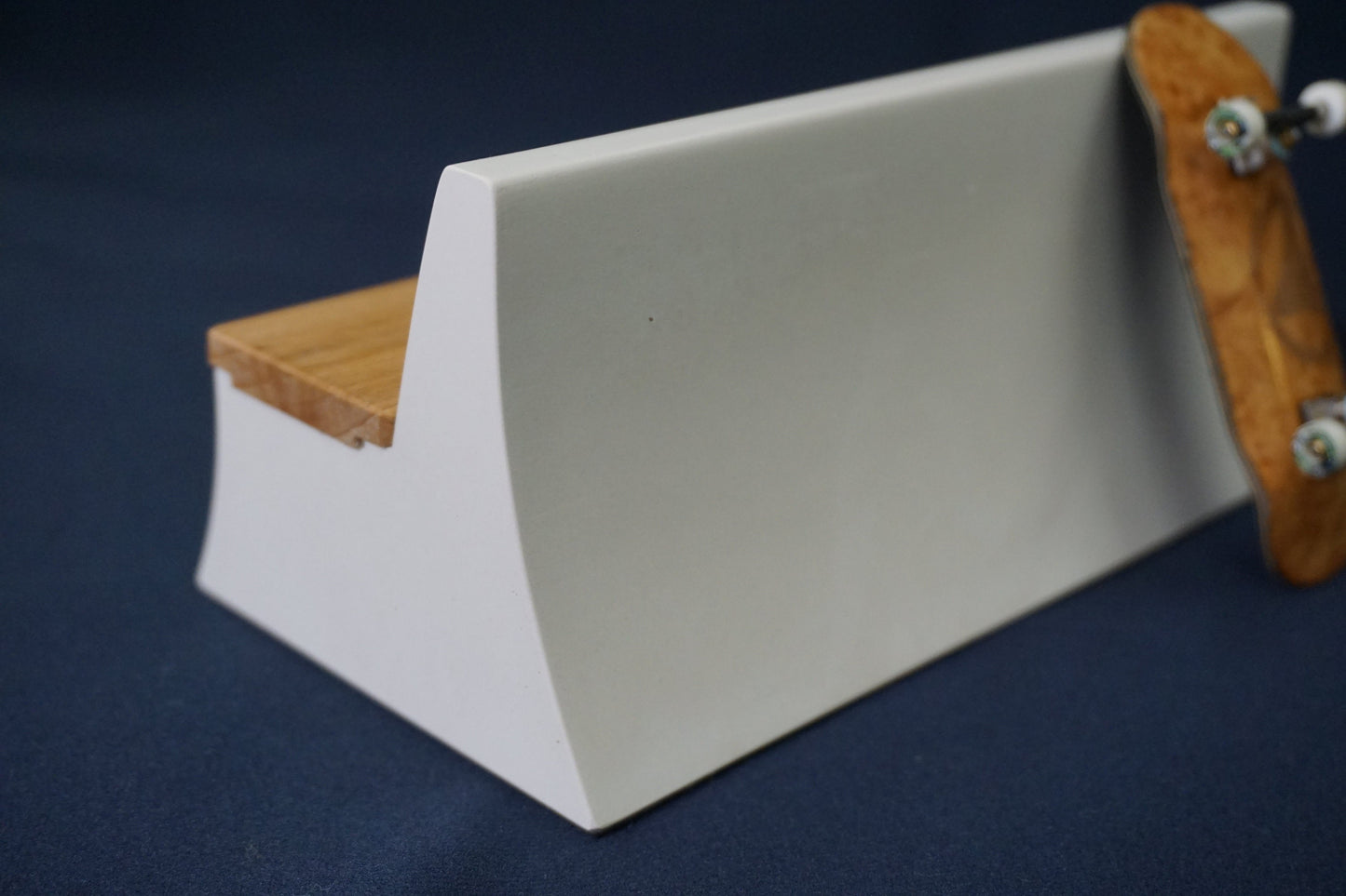 Univerque "Bentch" bench