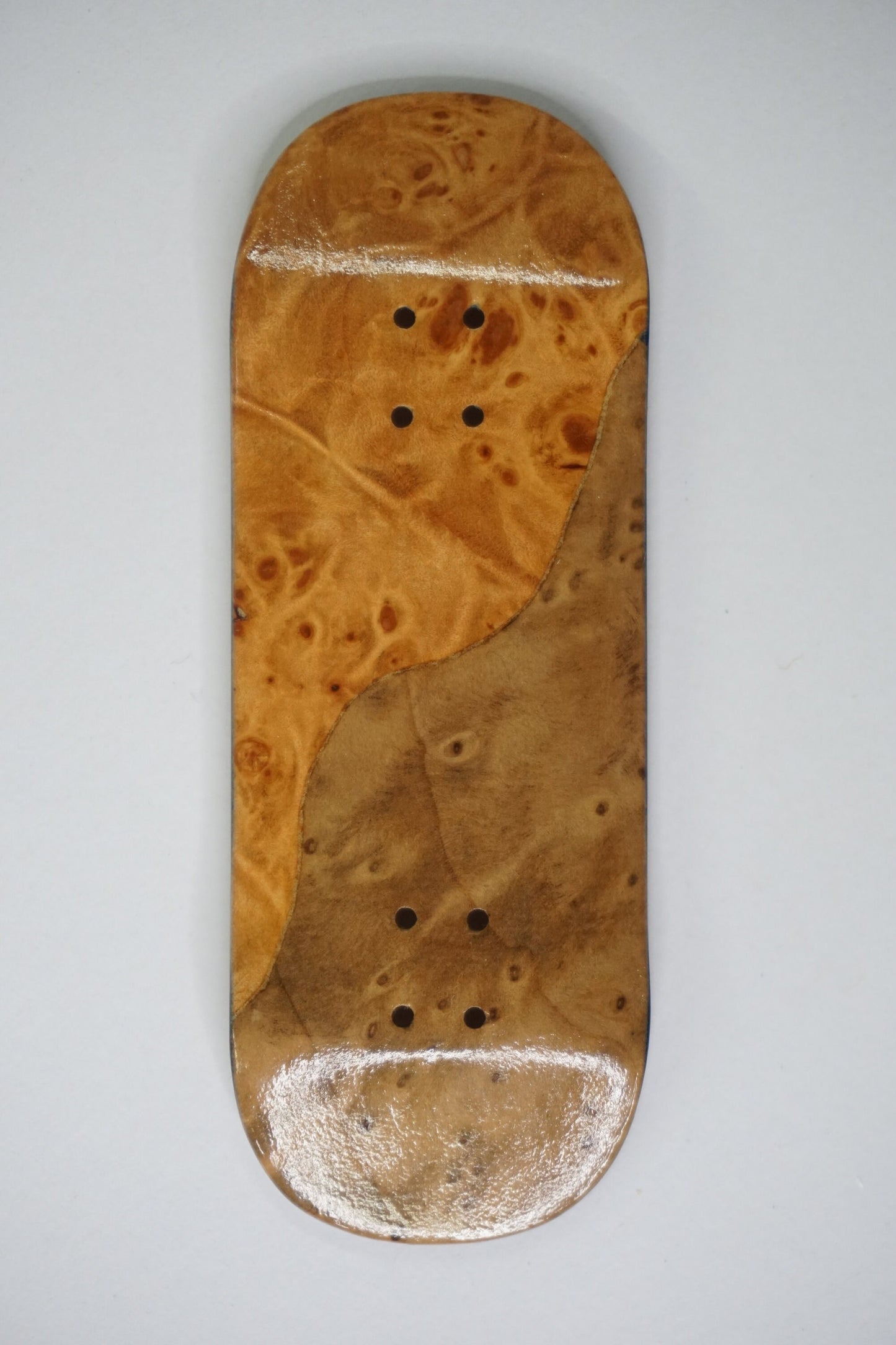 Univerque Fingerboard Deck - TraWoo Mava 001 - hc_wb41_w34, symmetrical