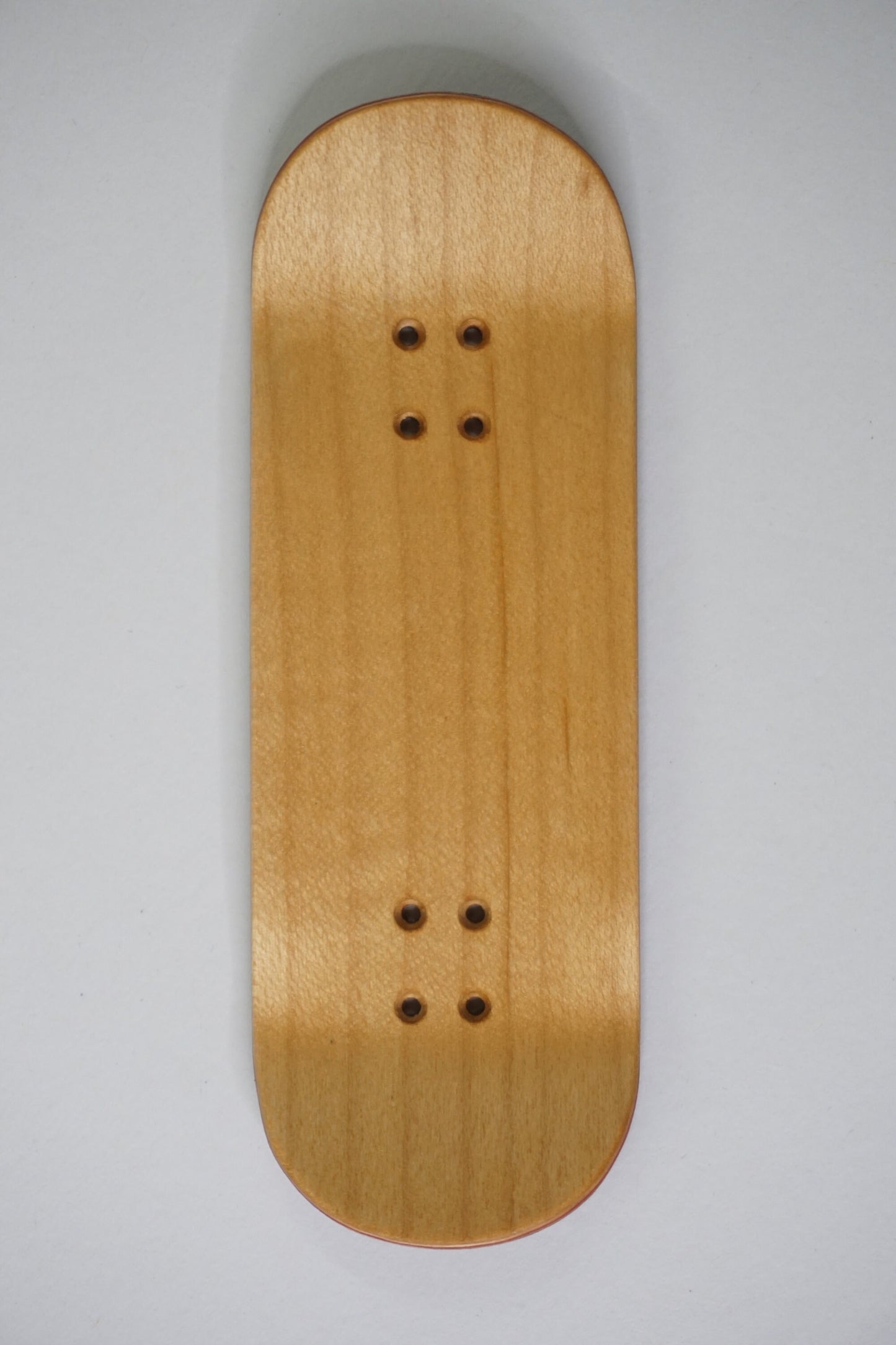 Univerque Fingerboard Deck - TraWoo Myrtle Root 002 - mc_wb43_w34, symmetrical