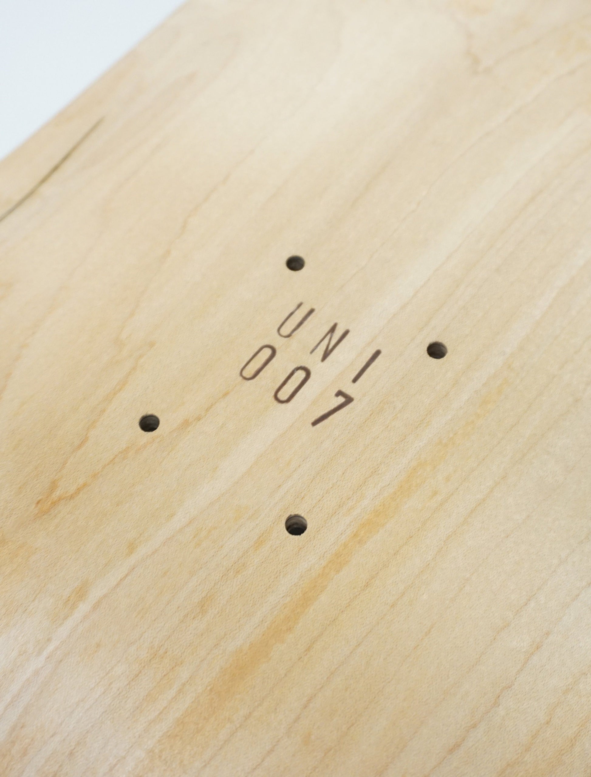 Univerque Skateboard Deck - Spatula 8.25